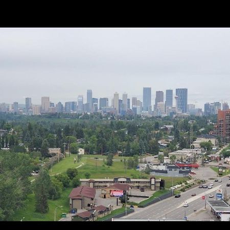 Canadas Best Value Inn Chinook Station YYC Buitenkant foto