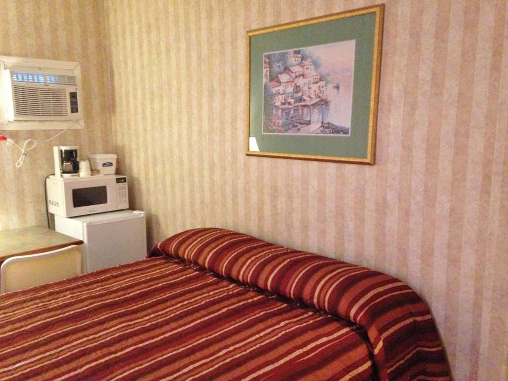 Canadas Best Value Inn Chinook Station YYC Kamer foto